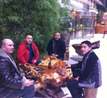 俄羅斯客戶來廠訂購?fù)谏炒?/></a></div>
                    <div   id=